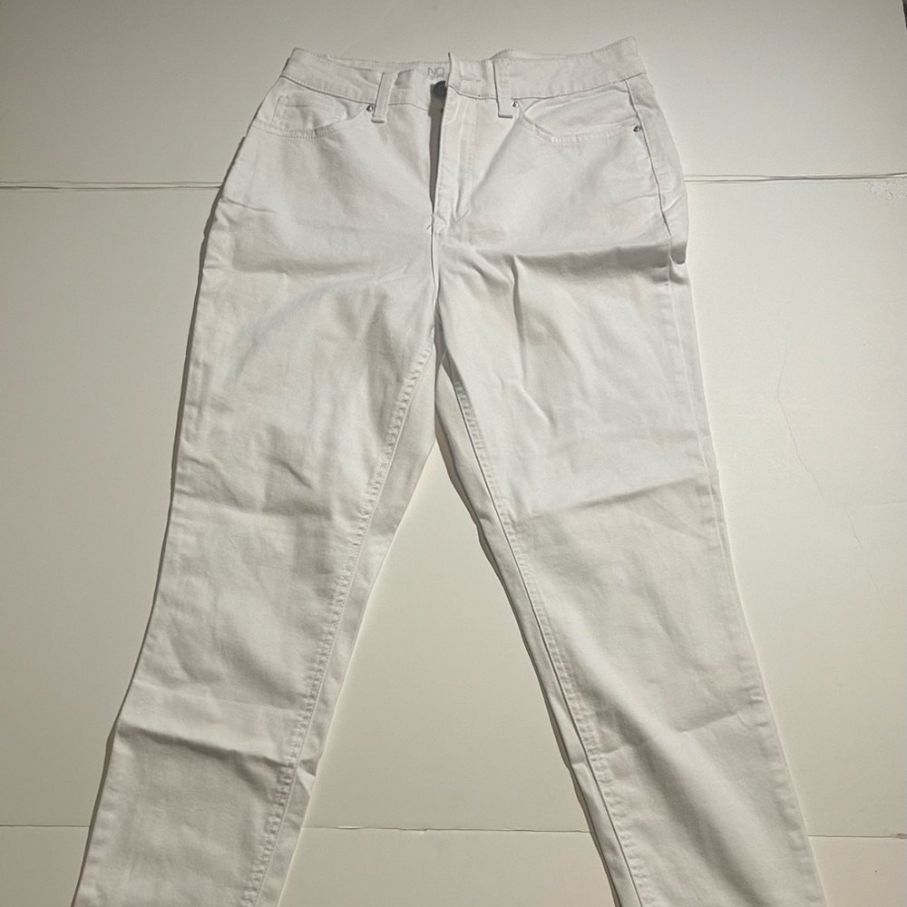 Juniors skinny pants